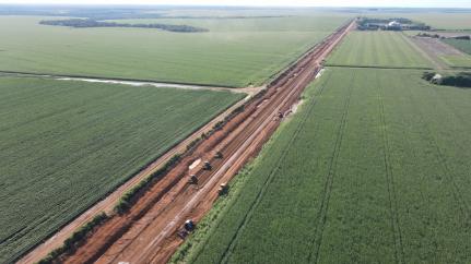 MT:  FIM DA LAMA:   MT e municípios iniciam asfaltamento da MT-338