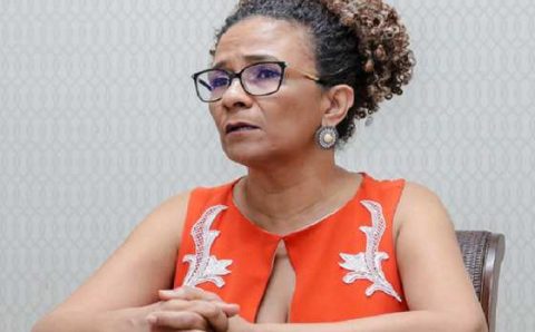MT:  NA MIRA:   Câmara de Cuiabá dá início ao processo que pode cassar Edna Sampaio