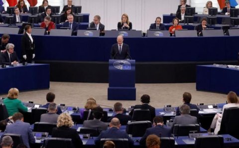Demonstração de força russa não intimidará a UE, diz Scholz