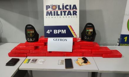 COMBATE AO TRÁFICO: Polícia Militar apreende 20 tabletes de cocaína e prende motorista de carreta