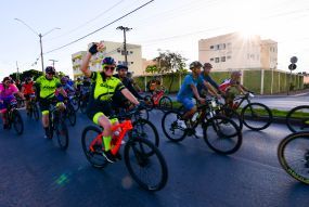 Pedal Ecológico da Semob une esporte e solidariedade e arrecada cerca de 1,6 tonelada de alimentos