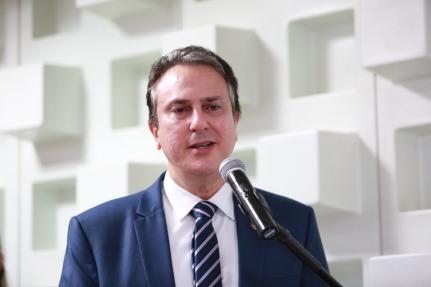 MT:  VISITA EM MT:  Ministro da Educação garante R$ 77 mi para concluir novo Hospital Júlio Muller