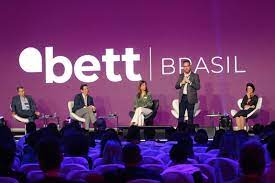 Equipe da Seduc participa da maior exposição de Educação Tecnologia da América Latina