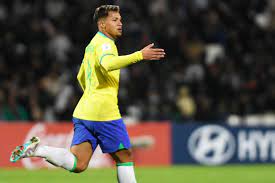 Marcos Leonardo faz dois, mas Seleção perde para a Itália na estreia do Mundial sub-20