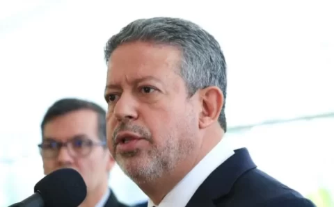 Após aprovação do marco fiscal, foco é na reforma tributária, diz Lira