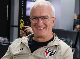 Após longa viagem, São Paulo muda programação e marca treino para esta quinta-feira