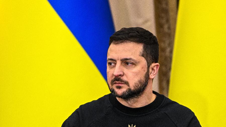 Ataque russo deixa 41 mortos e 180 feridos na Ucrânia, diz Zelensky