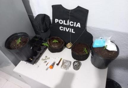DOIS PRESOS: Polícia cumpre mandados em Santo Antônio e Barão de Melgaço contra o tráfico de drogas
