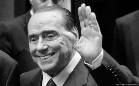Morre ex-premiê italiano Silvio Berlusconi