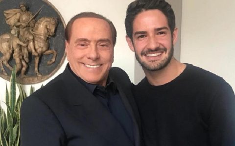Alexandre Pato lamenta morte do ex-sogro Silvio Berlusconi: “obrigado”