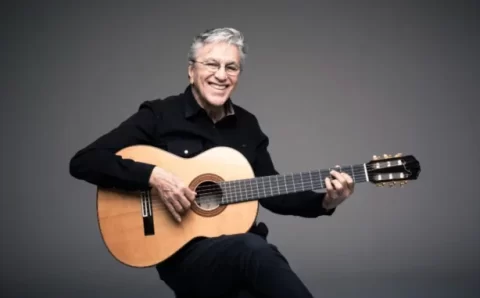 Papa Francisco convida Caetano Veloso para evento no Vaticano