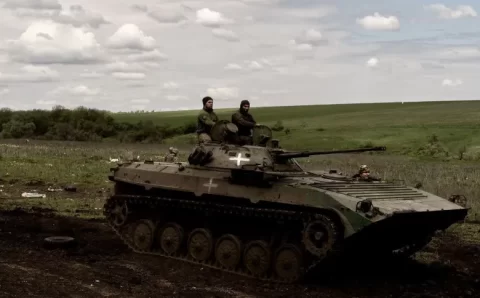 Ucrânia retoma território em Donetsk, diz oficial de defesa