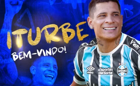 Grêmio anuncia a contratação do atacante Juan Iturbe