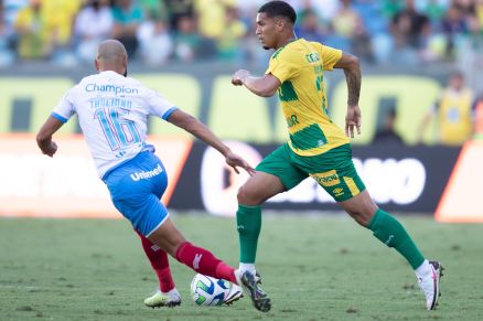 MT:  ENFRENTA O FLA:  Procon notifica o Cuiabá para rever valores e ressarcir torcedores