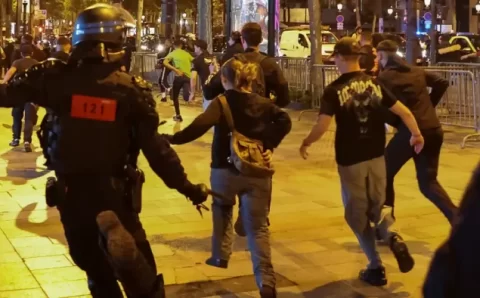 Quinta noite de distúrbios tem mais de 700 presos na França