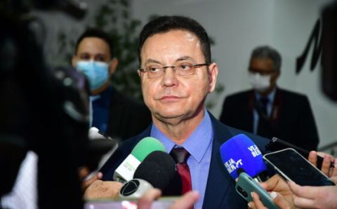 MT:  MESA DIRETORA:   Botelho aponta decisões favoráveis do STF a outros estados: “Espero que mantenham o entendimento”