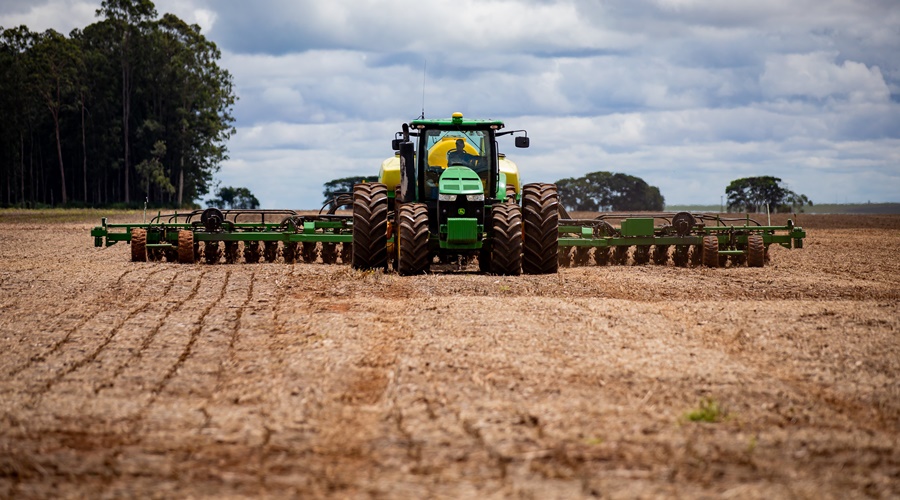 MT:   10,6 MIL NOVAS VAGAS:   Mato Grosso é o Estado que mais gerou empregos com carteira assinada em junho