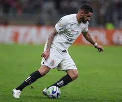 Renato Augusto elogia Moscardo após vitória do Corinthians contra Atlético-MG: “Tesouro que achamos”