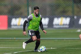 Atlético-MG nega proposta do futebol turco por atacante Hulk