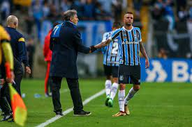 Renato Gaúcho revela conversas com presidente do Grêmio sobre possível retorno de Luan