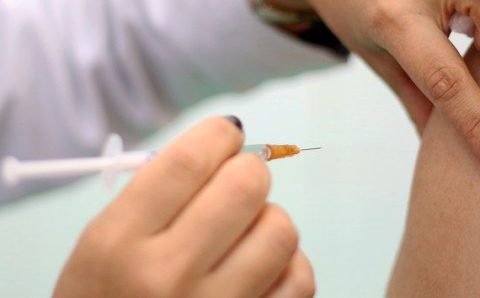 Campanha busca ampliar vacinação de crianças e adolescentes