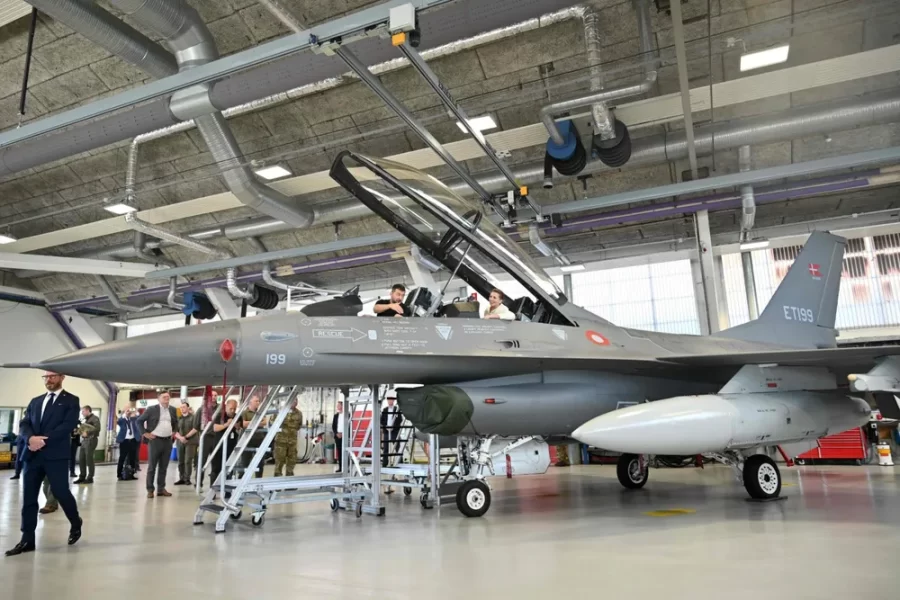 Holanda e Dinamarca doarão caças F-16 à Ucrânia