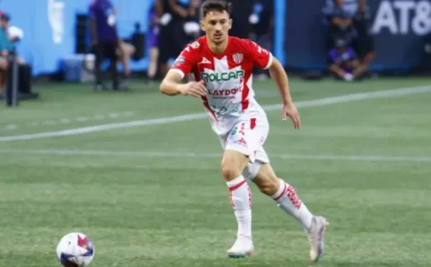 Santos acerta com Maximiliano Silvera, ex-atacante do Necaxa-MEX