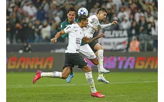 Apesar de empate, Maycon celebra 500º gol da Arena e fala sobre saída de atletas do Corinthians