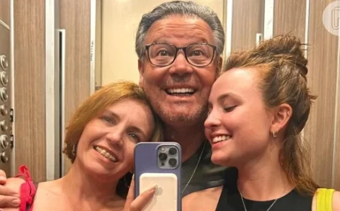 Pais de Larissa Manoela enganaram a atriz sobre compra da mansão de Orlando. Entenda!