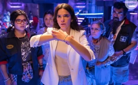 Quanto Bruna Marquezine ganhou para viver Jenny Kord no filme ‘Besouro Azul’?