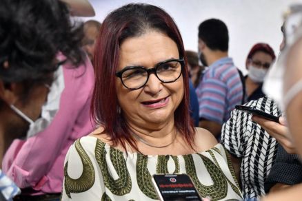 MT:  Cuiabá 2024:   Ex-deputada não descarta formar chapa com presidente da AL