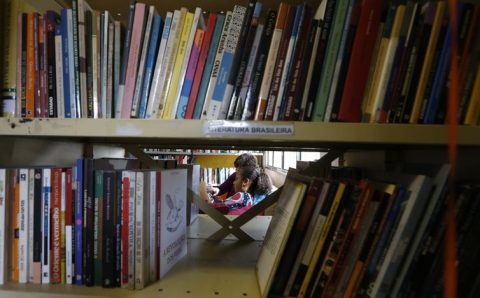 Bibliotecas comunitárias buscam ecoar diversidade e formar leitores