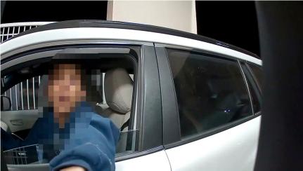 ELE E COMPARSA SÃO PRESOS: Veja o vídeo – Assaltante diz ser filho de morador, invade condomínio e furta carro