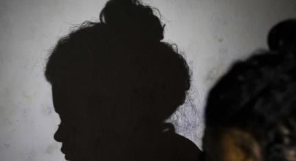 ACHADO NO TRABALHO: Padrasto é preso acusado de estuprar enteada enquanto esposa trabalhava