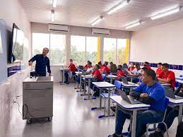 Estudantes da Rede Estadual imergem na era digital com tecnologias dentro e fora da sala de aula