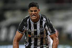 Hulk fala sobre carinho pelo Palmeiras e prevê ida de Zé Rafael à Seleção Brasileira