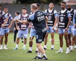 Nonato reencontra Aguirre e espera novo roteiro no Santos