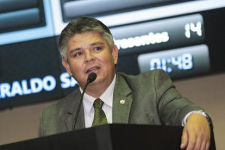 MT:  APÓS SETE ANOS: Ex-deputado alega dificuldade financeira e juíza parcela condenação