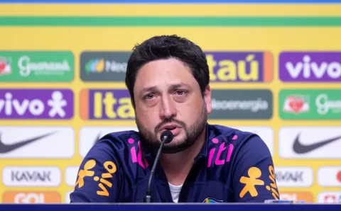 Arthur Elias avalia trajetória no Corinthians até chegar à Seleção Brasileira feminina