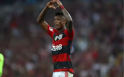 STJD adia julgamento de Bruno Henrique, do Flamengo