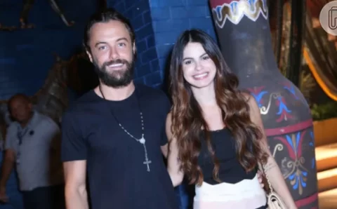 Com Kayky Brito sedado e na UTI, Sthefany Brito chora e faz promessas ao irmão: ‘Para você ficar muito orgulhoso’