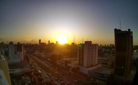 MT:   “INFERNO DE DANTE”:   Cuiabá terá 44°C na quarta, 45°C na quinta e 46°C na sexta-feira; veja a previsão completa