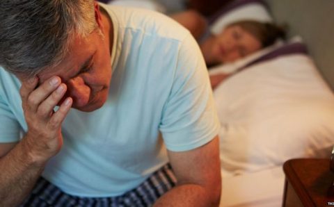 Comer antes de dormir faz mal à saúde?