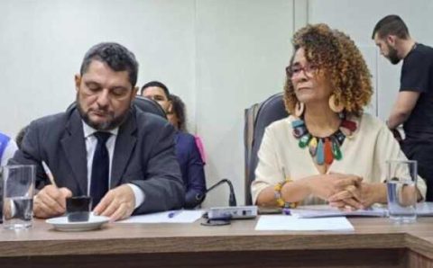 MT:  Juiz revoga decisão e processo que pode cassar mandato da vereadora Edna Sampaio é retomado
