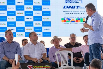 MT:  TRÉGUA POLÍTICA; VEJA:  “Que você faça grande trabalho pelo Brasil”, diz Mendes a Fávaro