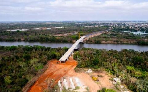 MT:  PARQUE ATALAIA:   Nova ponte construída pelo Estado sobre o Rio Cuiabá vai desafogar trânsito na região do Coxipó