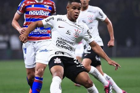 Corinthians nunca perdeu para Fortaleza na Neo Química Arena; veja retrospecto