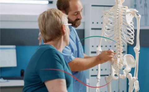 MT:  ALERTA:  Osteoporose é doença silenciosa que pode levar a graves fraturas, alerta médico