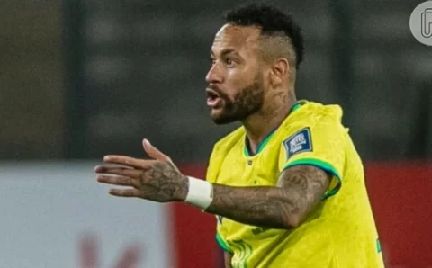 ‘Viva sua própria vida’: Neymar se revolta após indireta de Bruna Biancardi e críticas por festa com mulheres