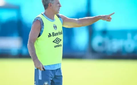 Sob comando de Renato Gaúcho, Grêmio dá continuidade à preparação para o Gre-Nal 440